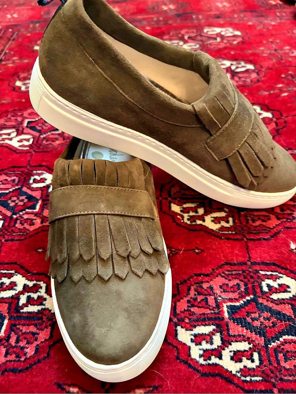 Boden Rayna Slip-on Fringe Slip On Moccasin Sneakers Olive Brown EU 36 NWOB